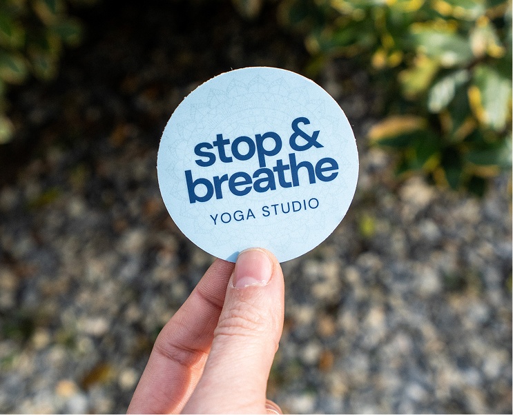 Okologische aufkleber pflanzlicher basis